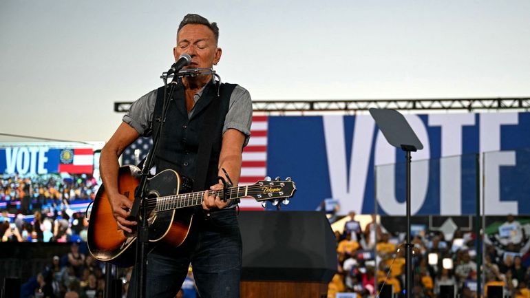 Bruce Springsteen chante en soutien de Kamala Harris : 