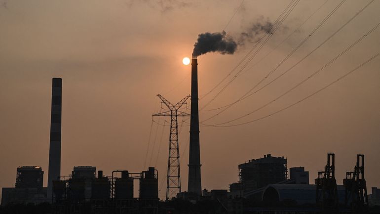 Pénuries d'électricité: la Chine en passe d'augmenter de 6% sa production de charbon