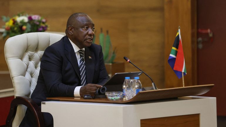 Le président sud-africain condamne des opérations anti-étrangers consistant à empêcher l'accès au soin