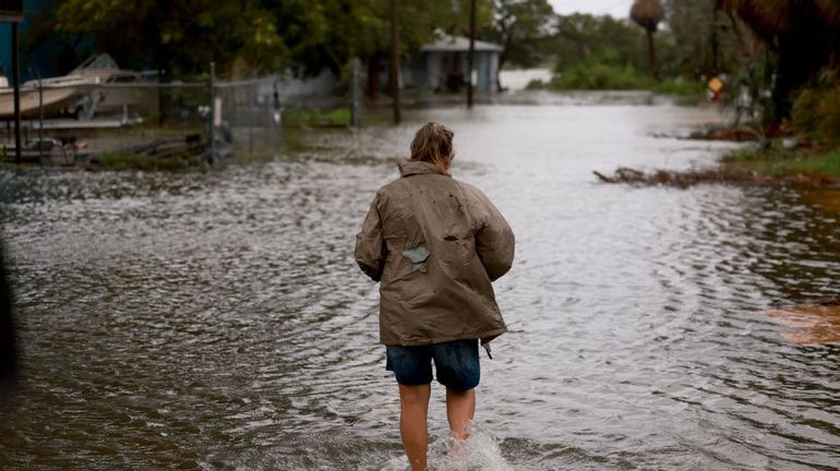 Tempête Debby aux Etats-Unis : au moins quatre mort et des risques d'inondations 