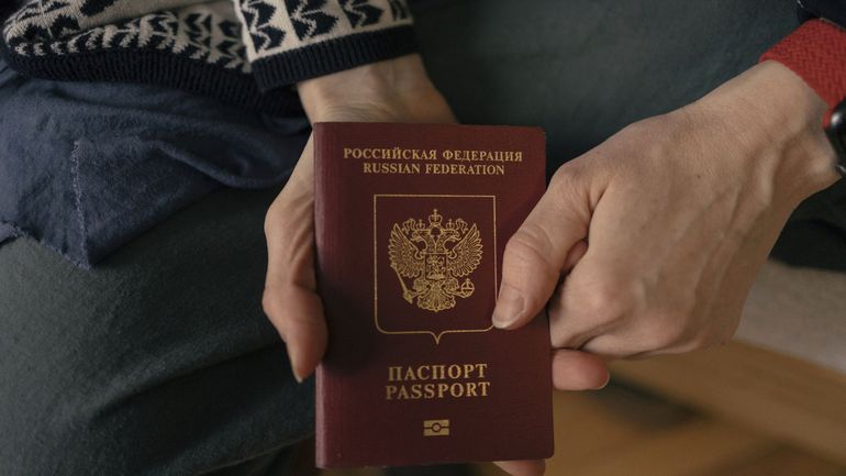 Vers une interdiction de voyage en Europe pour les Russes ?