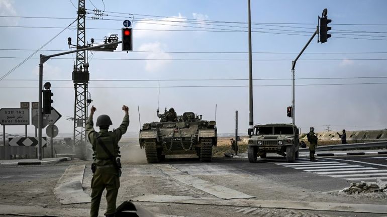 Guerre Israël - Gaza : Israël reporte son offensive terrestre, les Palestiniens évacuent le nord