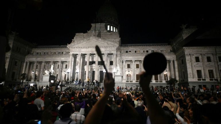 Manifestations en Argentine : Milei annonce une dérégulation massive de l'économie