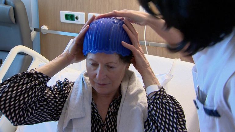 Cancer : suivre une chimiothérapie sans perdre ses cheveux, c'est possible