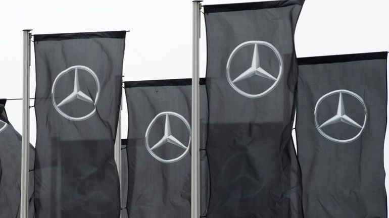 Mercedes rappelle près d'un million de voitures pour un potentiel problème de frein