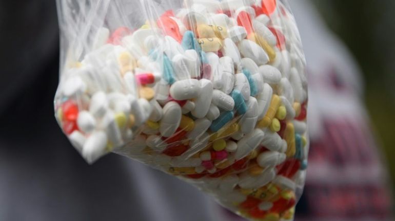 Crise des opiacés aux Etats-Unis : quatre sociétés pharmaceutiques prêtes à payer 26 milliards de dollars