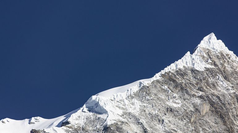Avalanche au Tibet : le bilan grimpe à 28 morts, fin des recherches