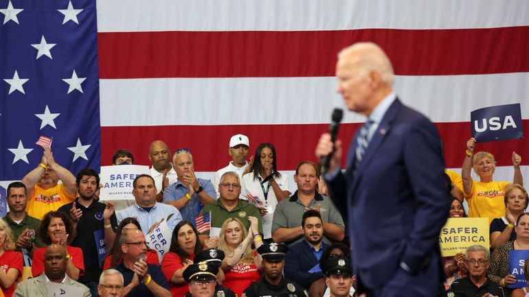Lâchant ses coups contre le camp Trump, Biden se lance résolument dans la campagne pour les législatives