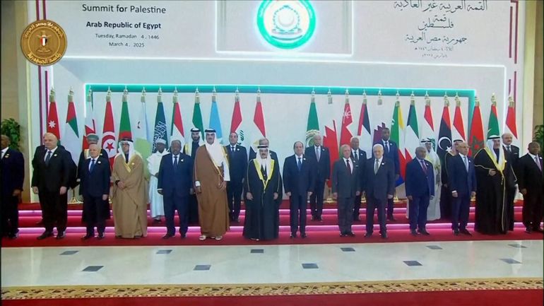 Sommet au Caire : le président Sissi annonce l'adoption par les dirigeants arabes de son plan pour Gaza