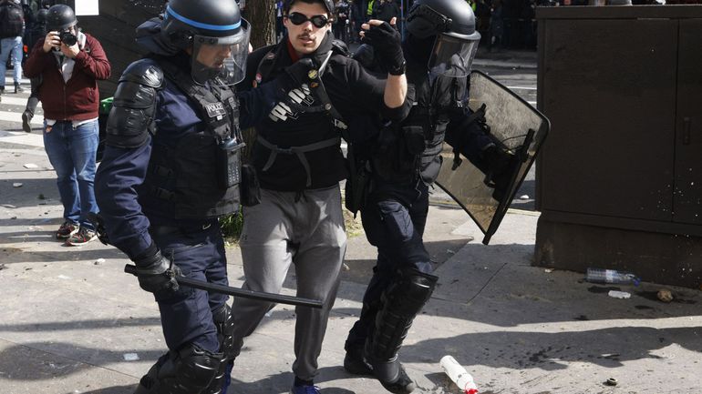 1er-Mai en France : affrontements et dégradations en tête de cortège à Paris