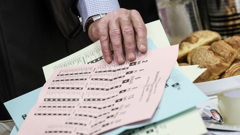 Des mineurs flamands ont-ils pu voter pour les élections fédérales et régionales ? Le SPF Intérieur ne peut confirmer d'éventuelles erreurs