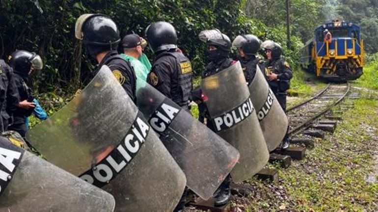Pérou : une grève ralentit l'activité touristique au Machu Picchu