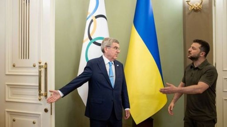 Guerre en Ukraine : Zelensky dénonce l'