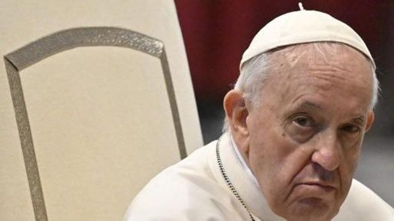 Le pape annule de nouveau ses activités en raison de ses douleurs au genou