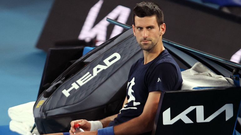 Novak Djokovic, enlevé du tirage de l’Open d’Australie, réagit à son expulsion : "Je respecte la décision et je vais coopérer"