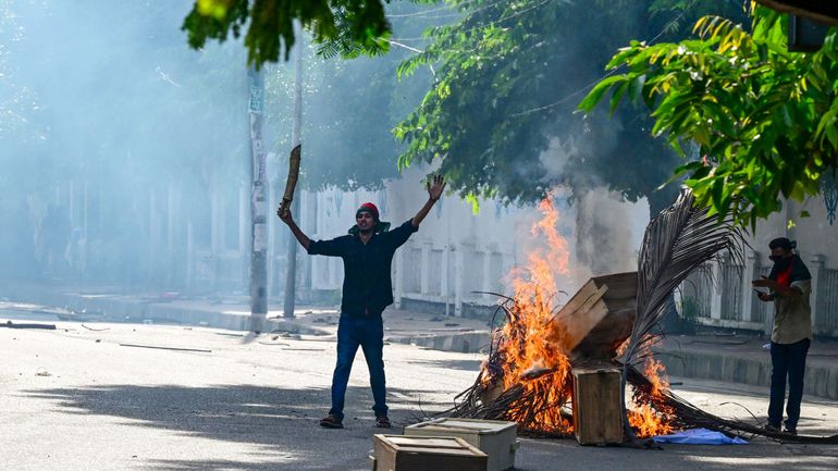 Manifestations étudiantes au Bangladesh : la Première ministre promet le châtiment pour les 