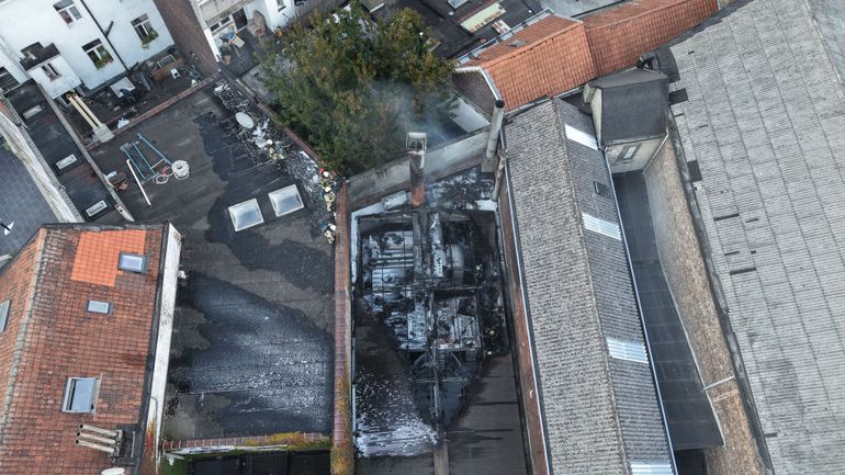 Molenbeek : incendie maîtrisé chaussé de Ninove