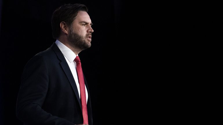 Le vice-président américain J.D. Vance se rendra au Groenland ce vendredi, malgré les protestations du Danemark