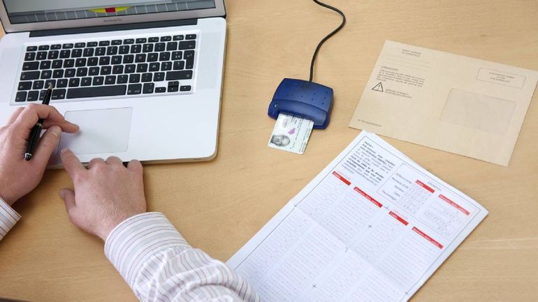 Allo Impôts : des experts au bout du fil pour vous aider à remplir votre déclaration fiscale