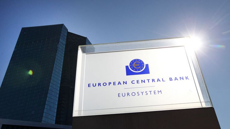 La Banque centrale européenne arrêtera ses rachats nets d'actifs au 1er juillet, avant de relever ses taux