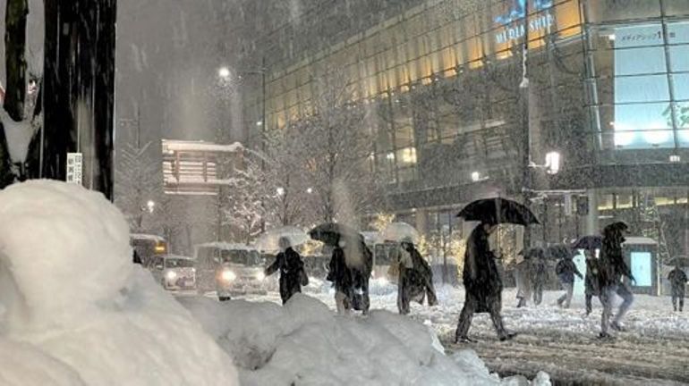 Japon : huit morts dans de fortes chutes de neige