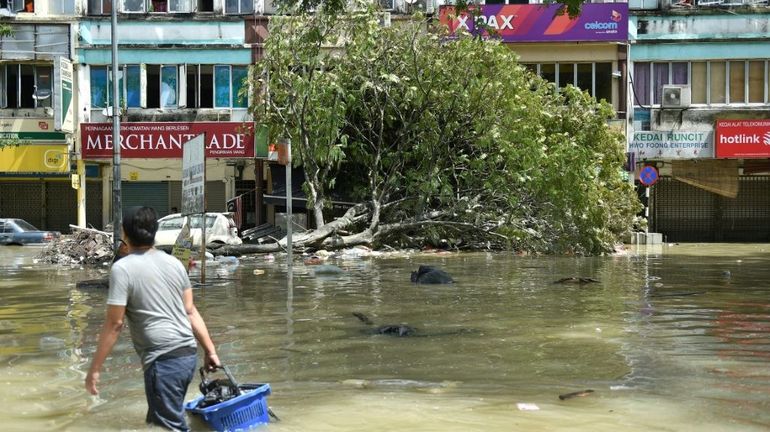 Malaisie: des milliers d'habitants fuient les inondations qui s'aggravent