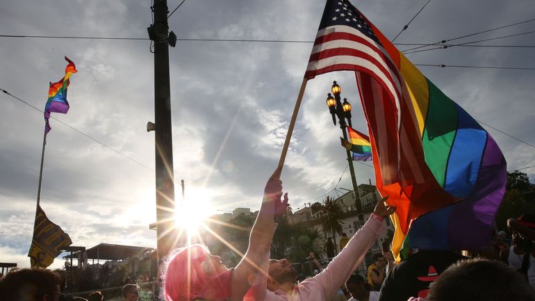 États-Unis : la police arrête des extrémistes de droite qui planifiaient une attaque lors d'une gay pride