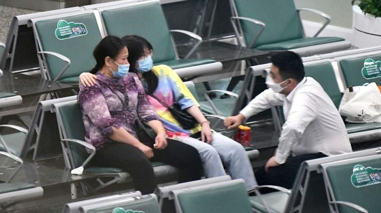 Chine: un Boeing s'écrase avec 132 personnes à bord, pas de trace de survivant