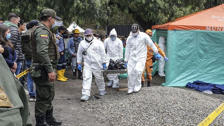 Le bilan de l'explosion dans une mine colombienne passe a 15 morts