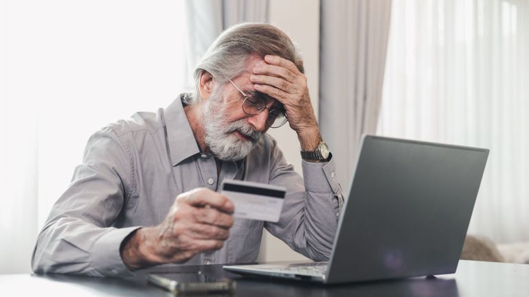 QR : peut-on récupérer une partie des sommes perdues après avoir été arnaqué sur Internet ?