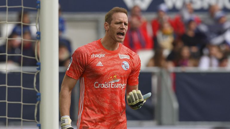 Espirito Santo sur l'arrivée de Matz Sels à Nottingham Forest : 