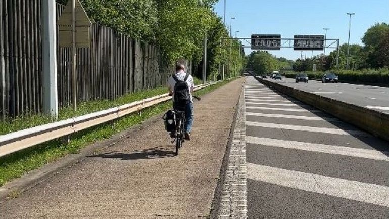 Permis délivré : à Bruxelles, la piste cyclable de l'autoroute E40 devient définitive