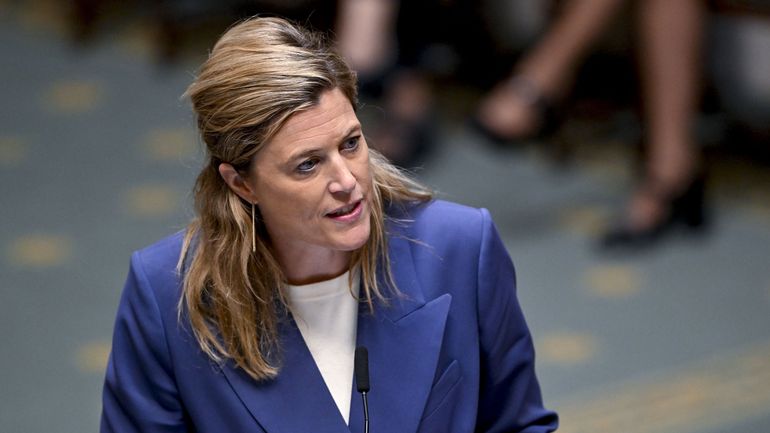 Discriminations dans les domiciliations à Aalter : la ministre Verlinden était-elle au courant ?