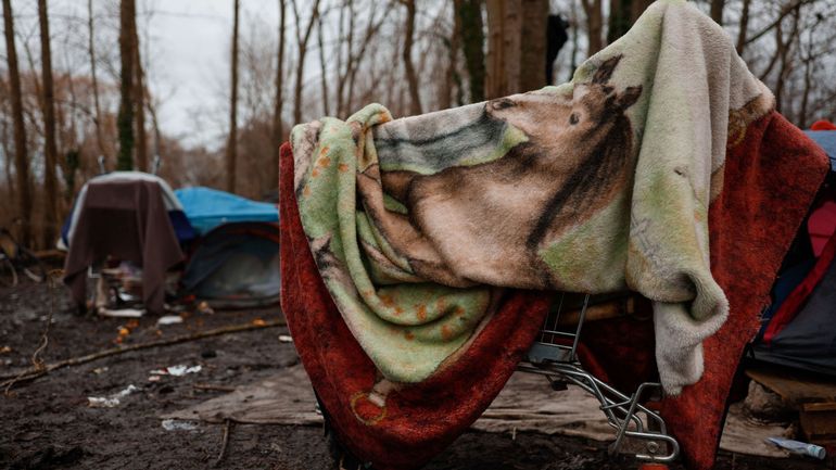 Un campement de 350 migrants évacué à Calais