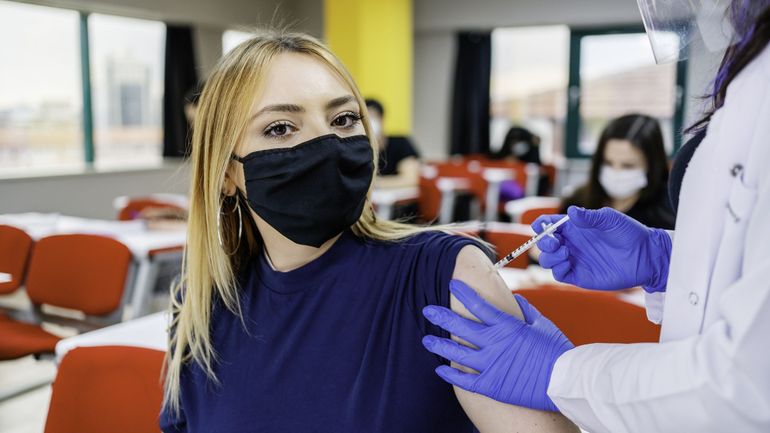 Coronavirus : en Flandre, la vaccination des 12-17 ans se fait 