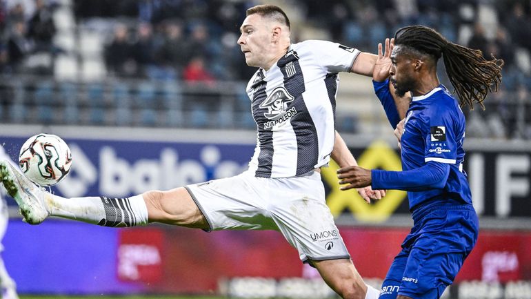 Pro League : 0 sur 9 pour Charleroi qui s’incline à Gand malgré un coup franc de classe mondiale