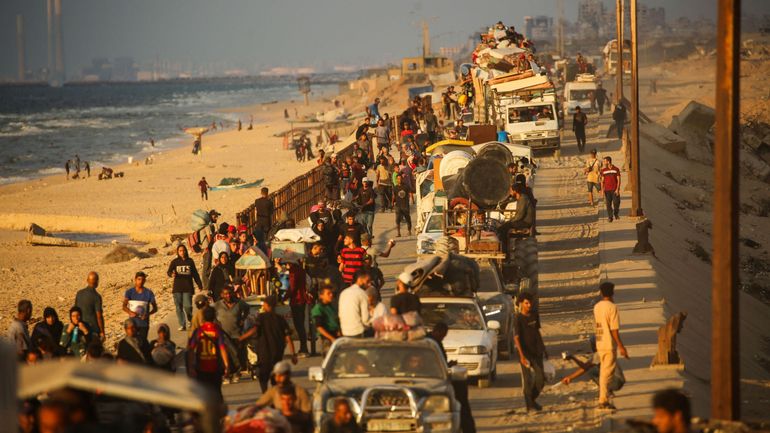 Guerre Israël-Gaza : 700.000 Palestiniens ont fui Gaza-ville vers le sud, d’après l’armée israélienne