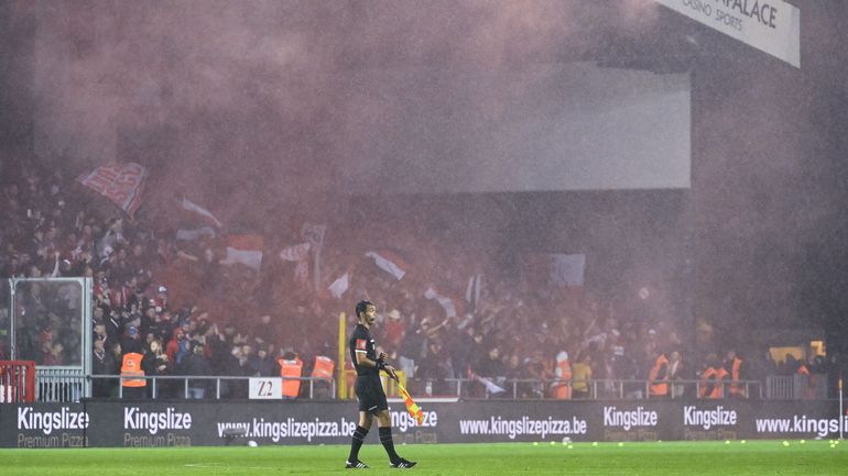 Jupiler Pro League : une amende de 4000 euros sanctionne le Standard pour le comportement de ses supporters