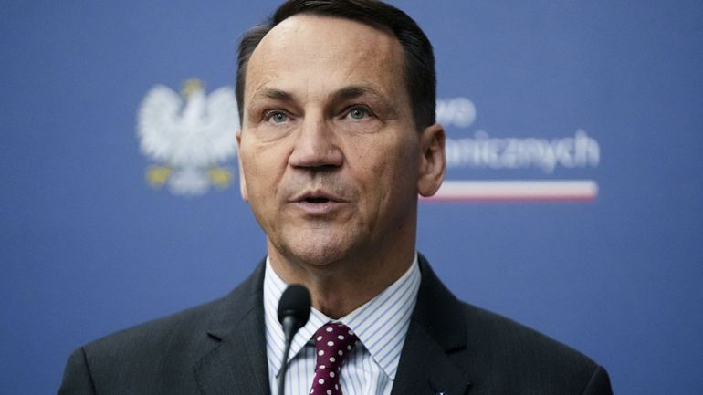 La Pologne ferme un consulat de Russie, elle accuse Moscou d'actes de 