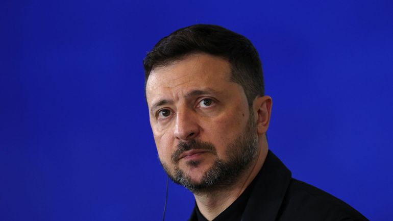 Volodymyr Zelensky regrette que l'aide européenne ait 