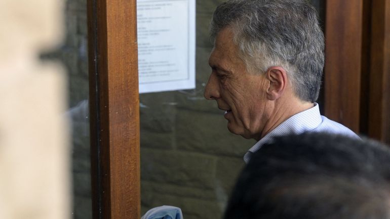 Sous-marin argentin : l'ex-président Mauricio Macri inculpé d'espionnage