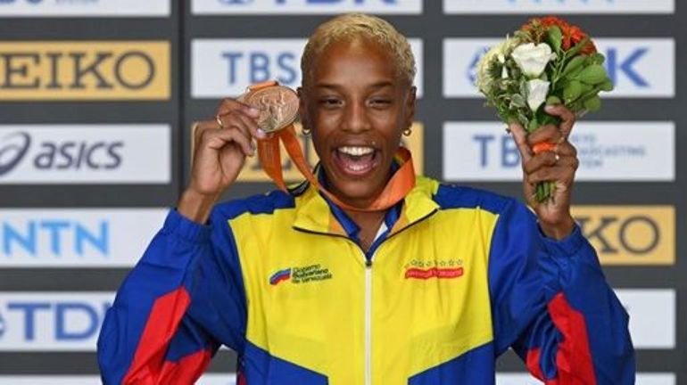 JO 2024 : blessée et forfait, Yulimar Rojas sera néanmoins porte-drapeau du Venezuela