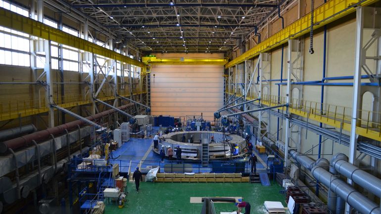 Commerce : la Russie envoie à la France un aimant géant, servant au programme de fusion nucléaire Iter