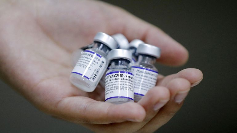 Coronavirus : les Etats-Unis achètent 105 millions de doses de vaccin Pfizer pour l'automne