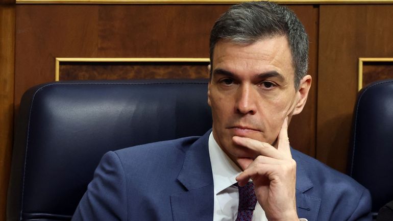 Plainte contre l’épouse de Pedro Sanchez : un séisme d’une magnitude 7 sur l’échelle politique espagnole