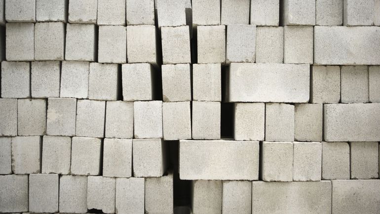 Le Pérou convertit la cocaïne saisie en blocs de béton pour réduire l'impact environnemental de sa destruction