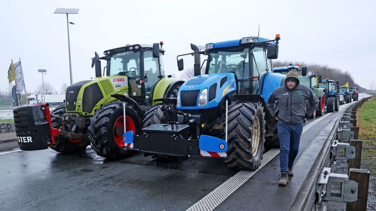 Nouvelle journée de mobilisation des agriculteurs contre l'accord UE-Mercosur (revoir notre direct)