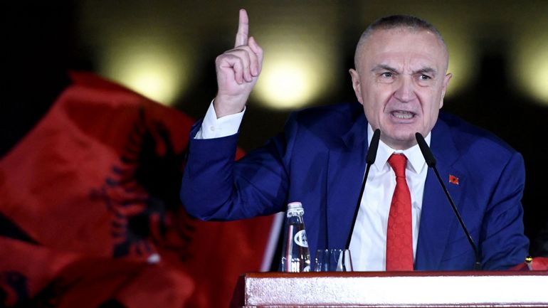 En Albanie, la cour constitutionnelle se prononce contre la destitution du président