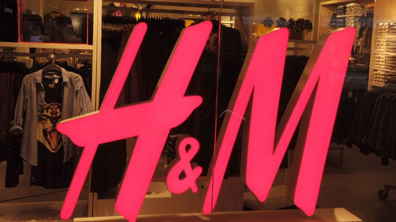 Grève au centre logistique d'H&M à Ghlin : les travailleurs dénoncent la politique salariale