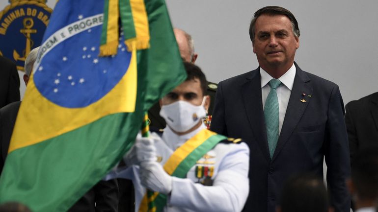 Le président Jair Bolsonaro veut écrire 